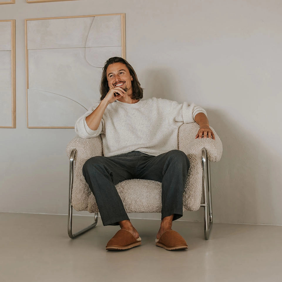 Classic unisex suède cognac 1