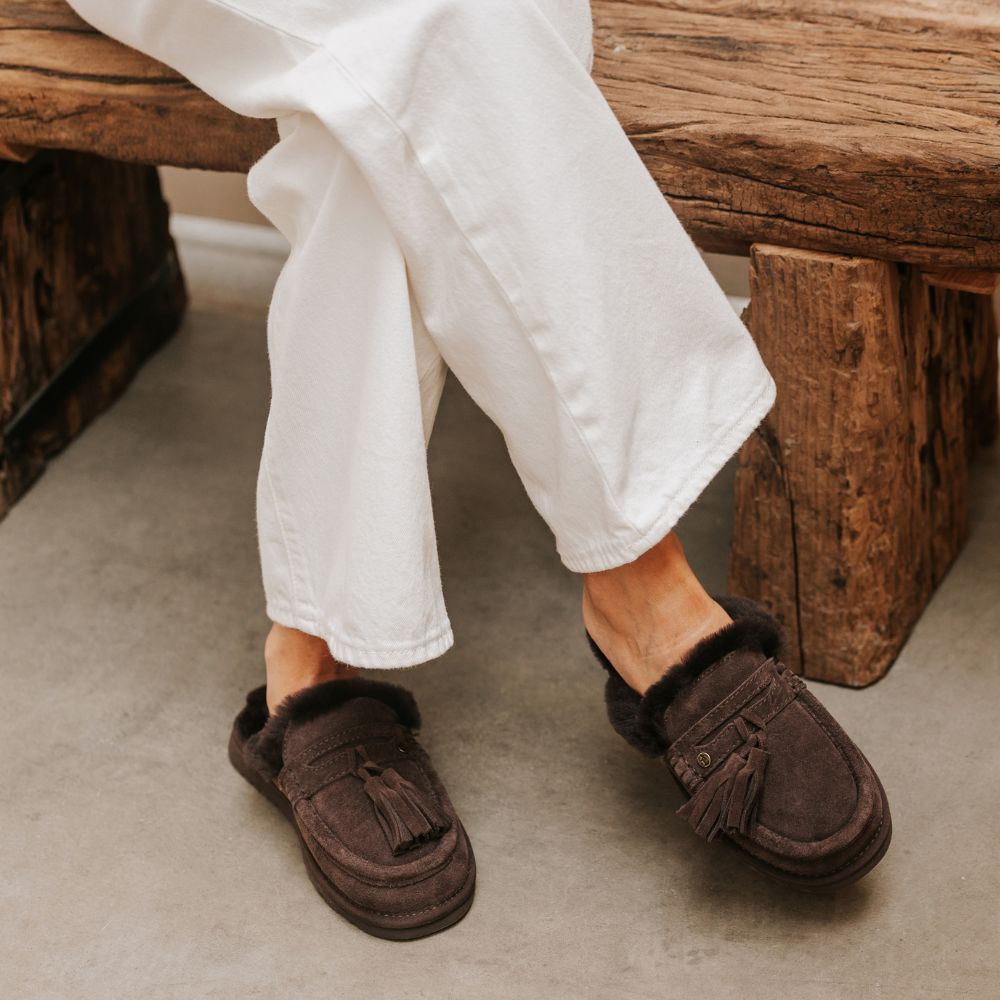 Temora Women Suède Tassels Choco 1