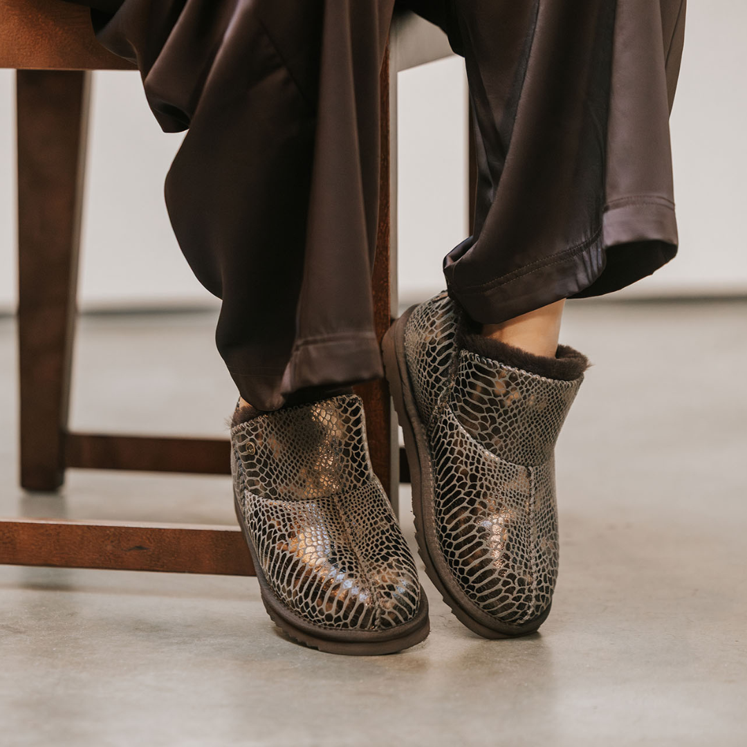 Willow Women Suède Print Snake Choco 1