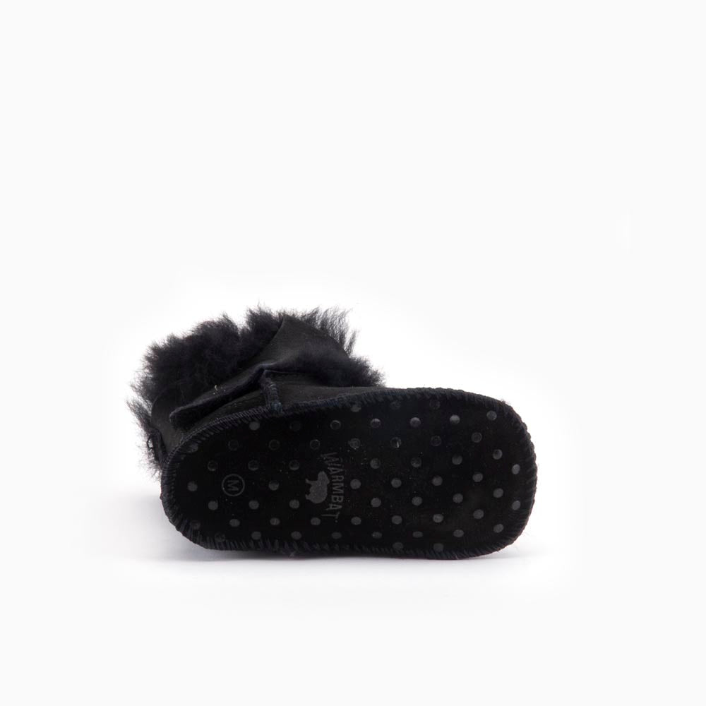Hay with velcro strap black 2